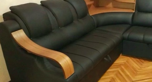 Перетяжка кожаного дивана. Качканар